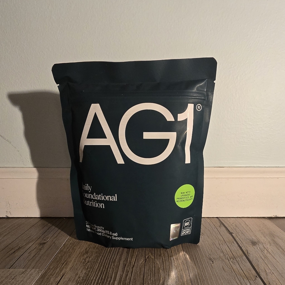 AG1 30 Day Supply - Picture 2 of 4